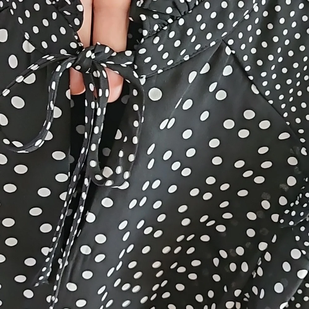 Black Polka Dot ruffle blouse with elastic band waist - Picture 5 of 9